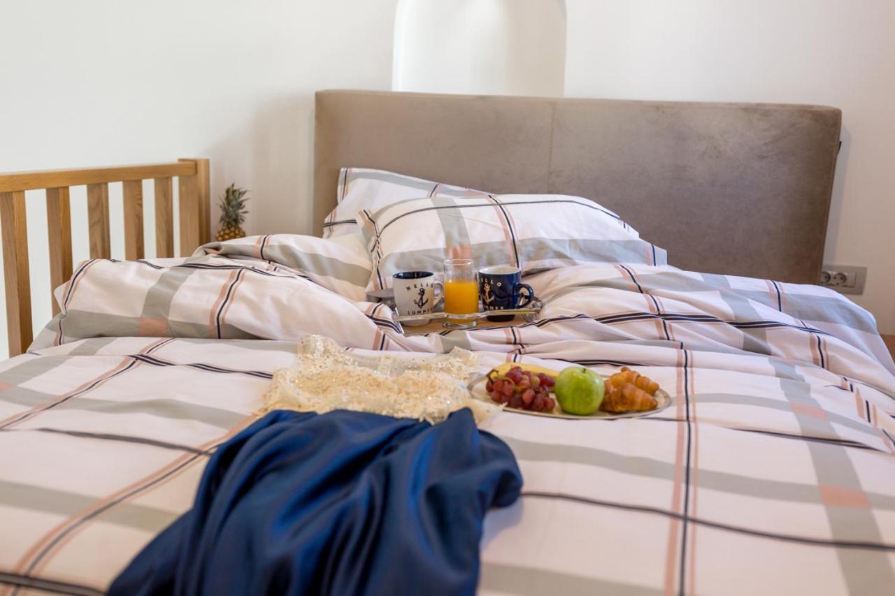 Luxe Maroussi Villas Pyrgos Kallistis Ngoại thất bức ảnh